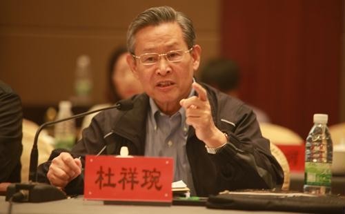 中國(guó)工程院院士杜祥琬：國(guó)家要挺起腰桿，總得有人甘于獻(xiàn)身